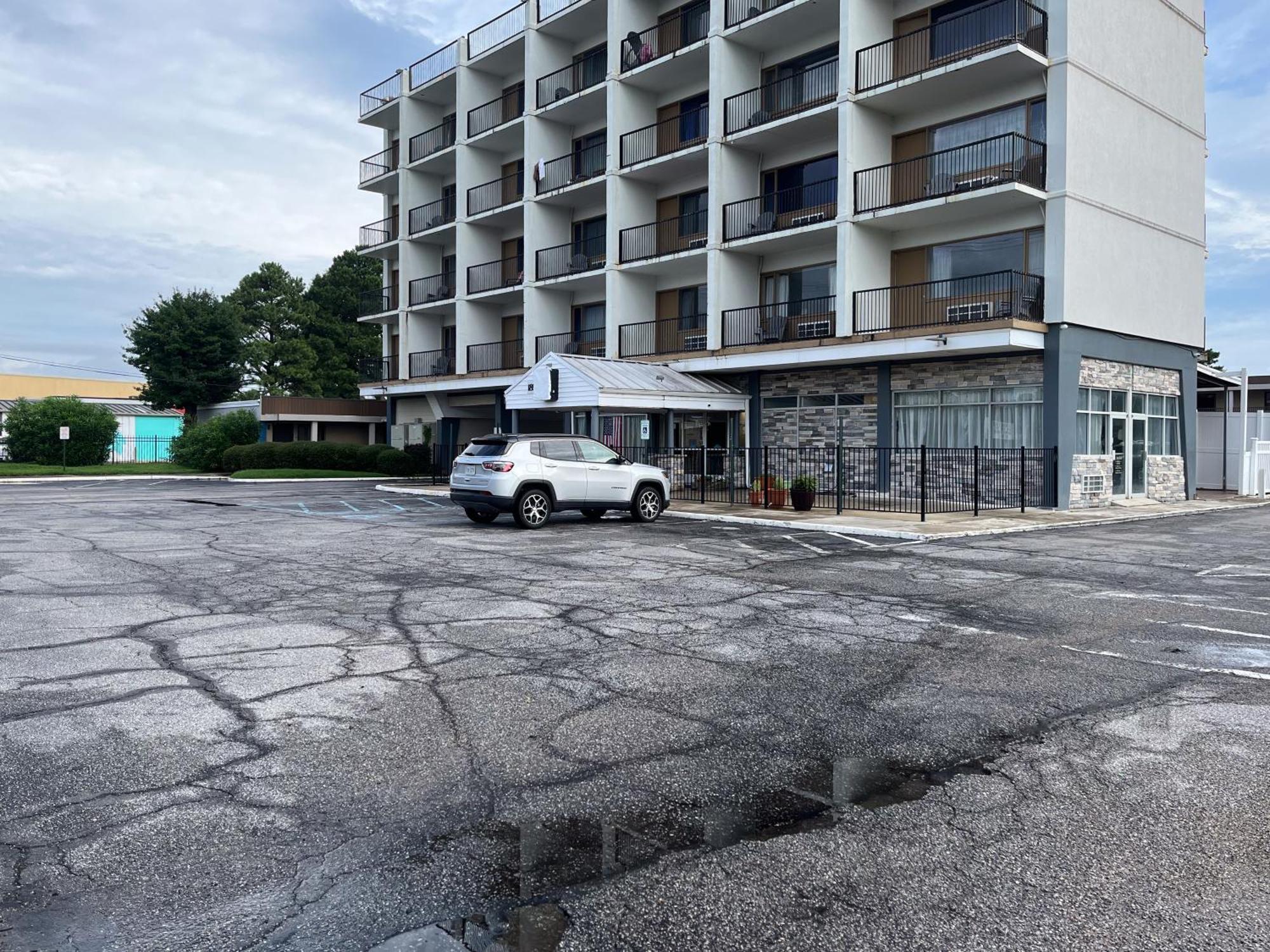 Motel 6 Norfolk, Va East Little Creek Екстер'єр фото