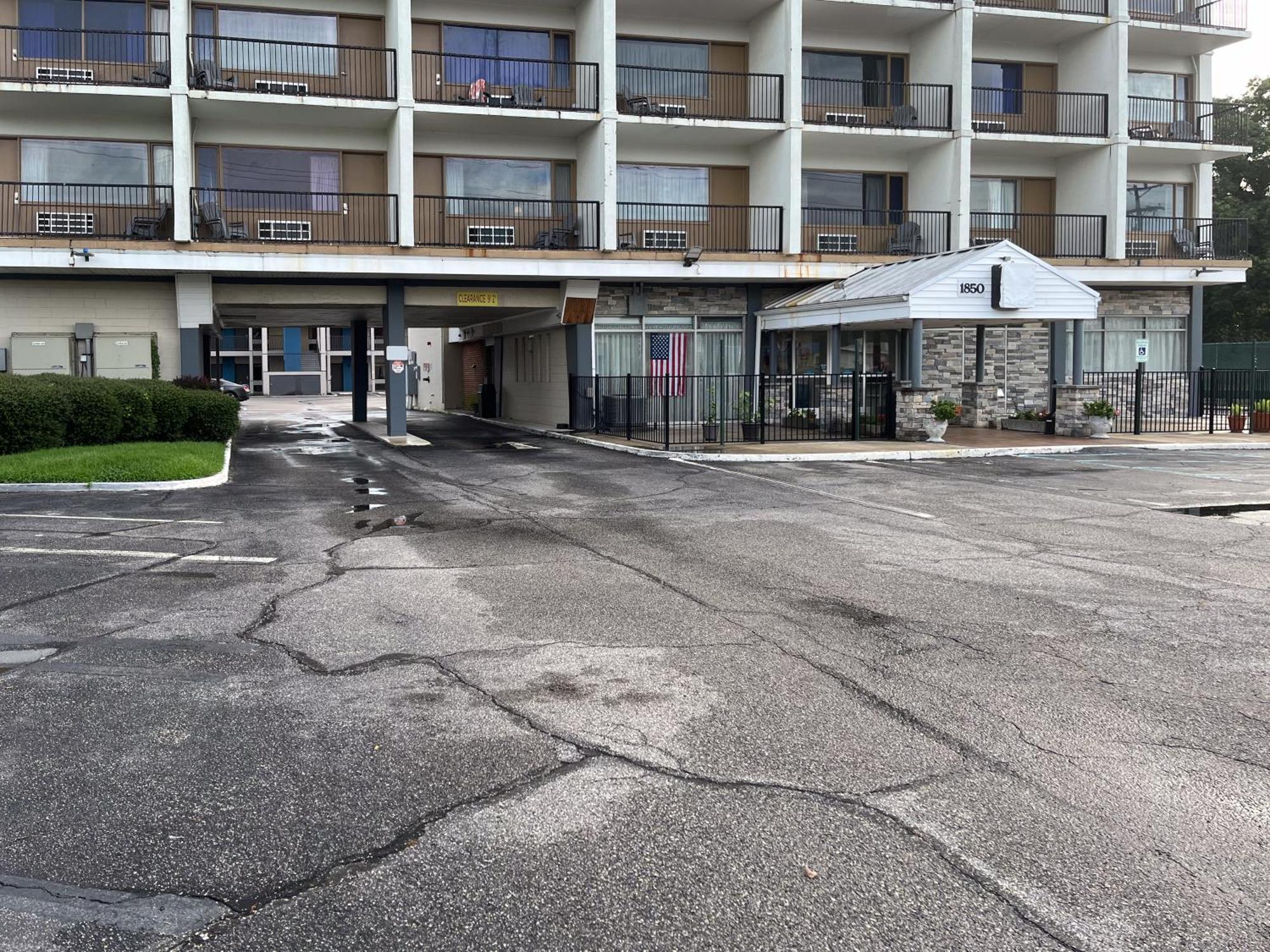Motel 6 Norfolk, Va East Little Creek Екстер'єр фото