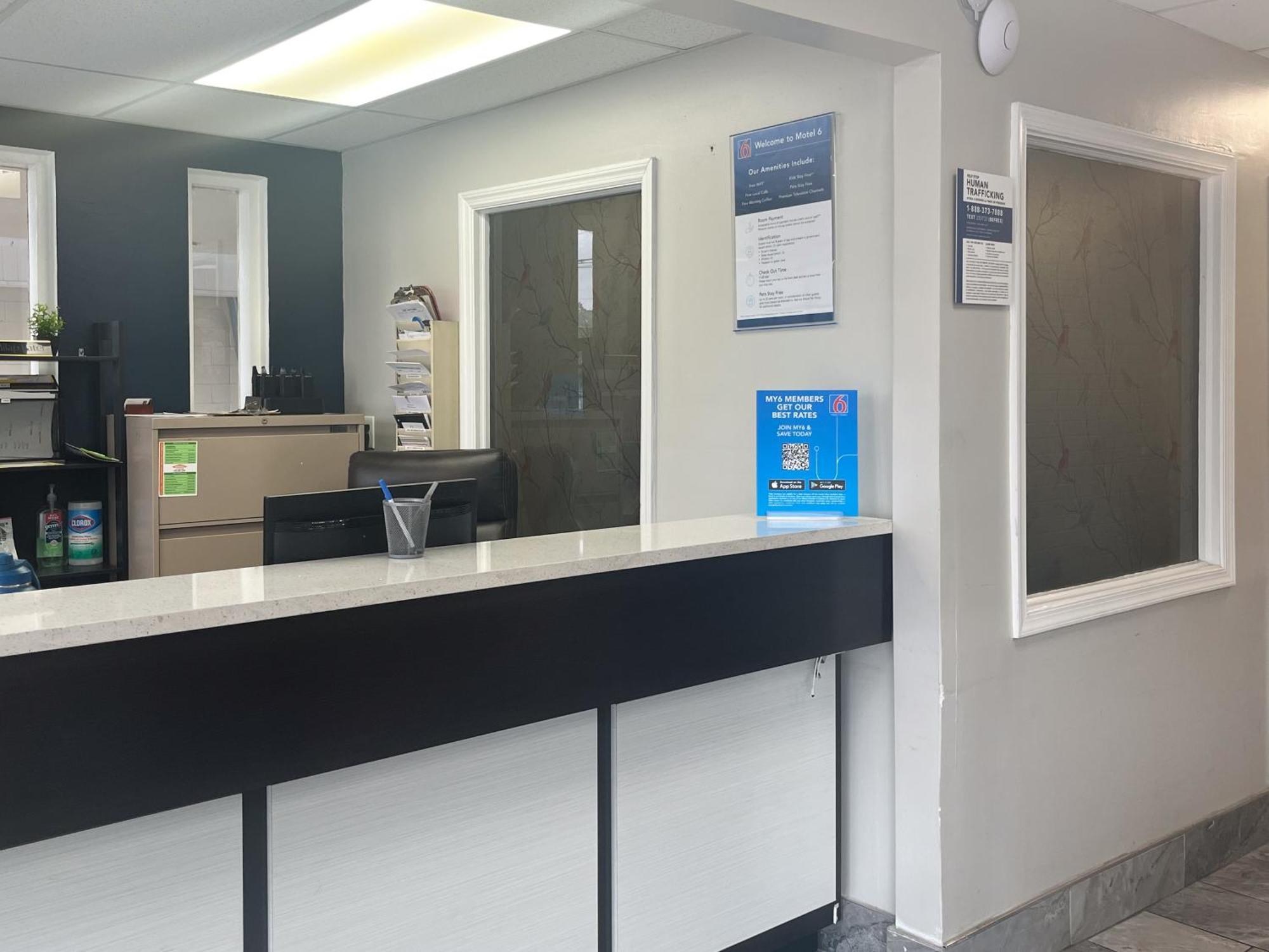 Motel 6 Norfolk, Va East Little Creek Екстер'єр фото